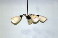 Lamp fifties, hanglamp met bewerkte glazen kapjes, Duits